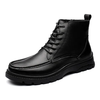 2022 Новые высокие мужские сапоги Британская мода Дикие мужские кожаные сапоги Шнуровка на открытом воздухе Инструменты Повседневные уличные ботинки Военные ботинки