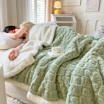 Новые толстые плюшевые осенние теплые одеяла для кроватей Мягкий коралловый флис Диван Плед Одеяло Удобная простыня Покрывало на кровати